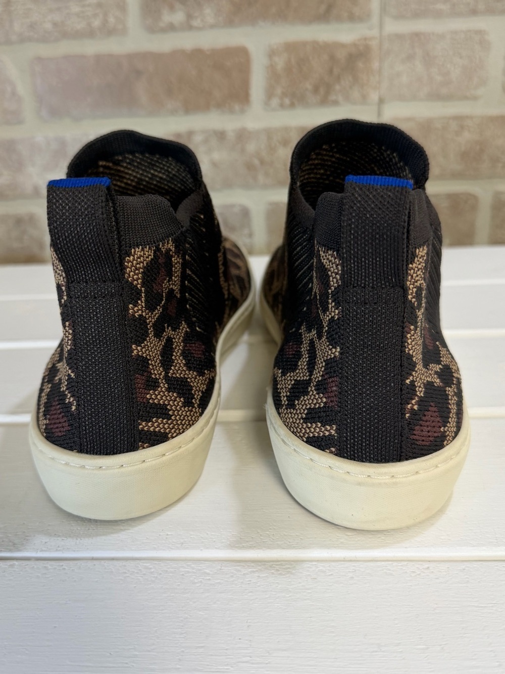 Rothy’s Leopard Print Slip-On Chelsea Sneakers Women’s Size 8.5 Knit Comfort - Picture 7 of 10